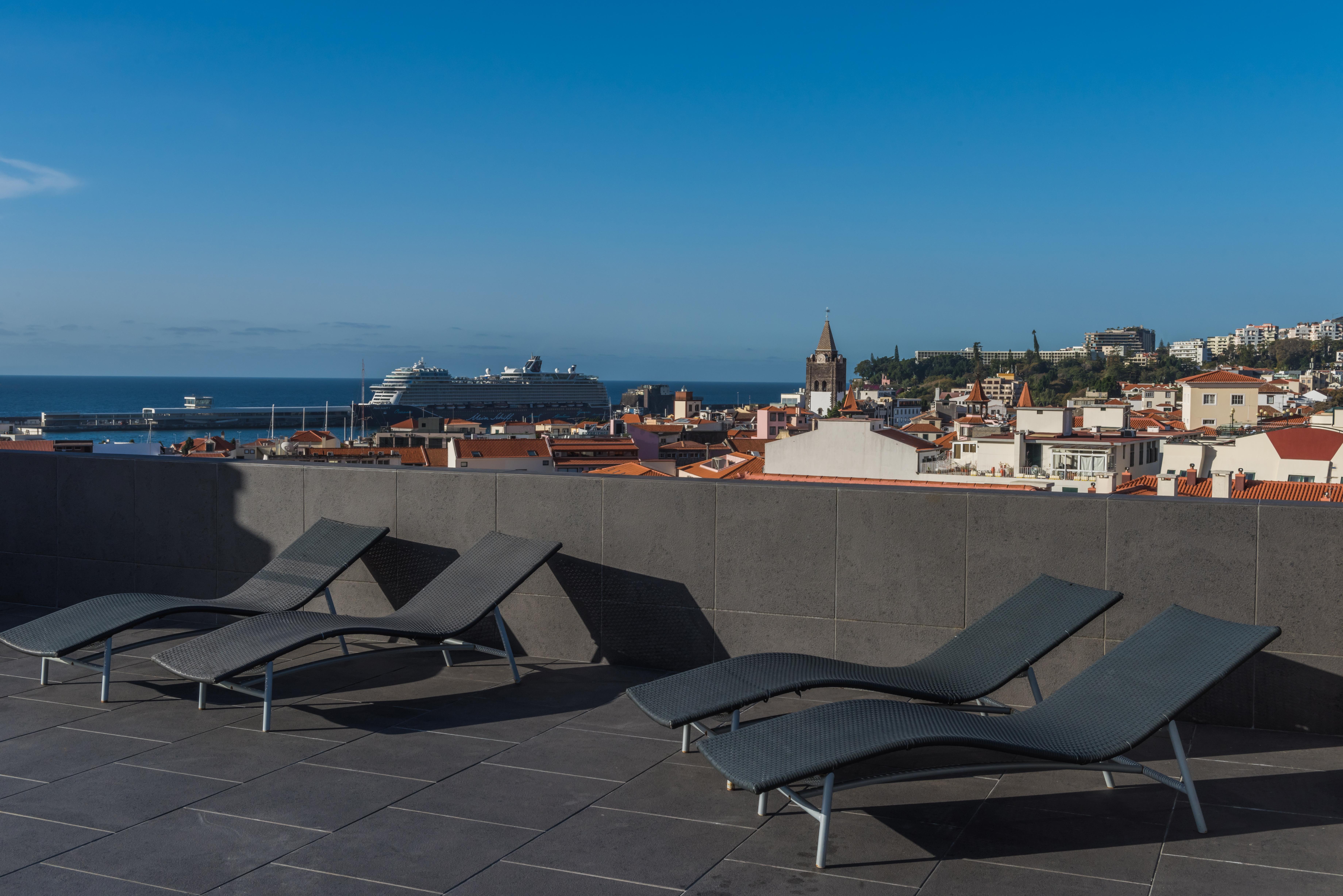 Hotel Do Carmo Funchal  Buitenkant foto